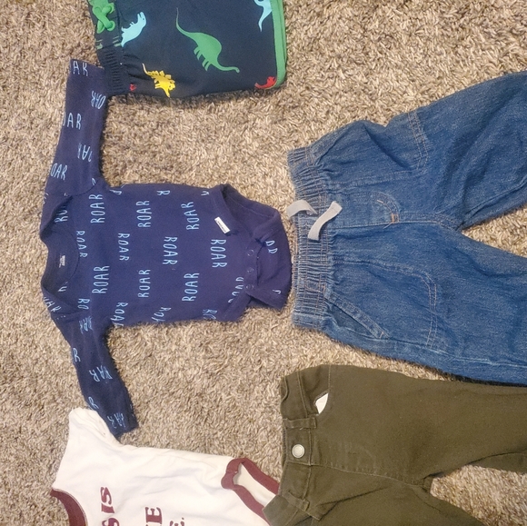 Baby boy bundle - Picture 2 of 4